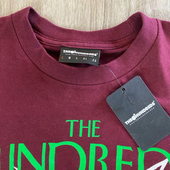 MENS “ The Hundreds “ tee - Picture 3 of 4